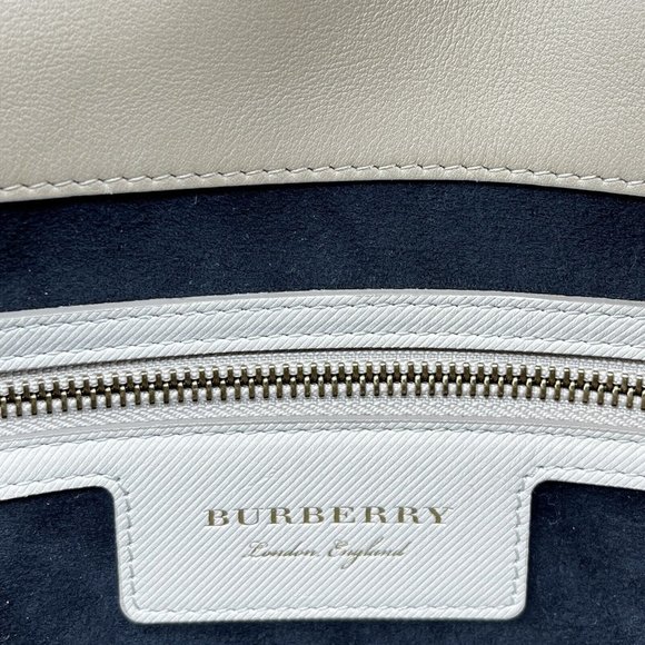Burberry DK88 Medium Trench Calfskin Top Handle Bag Limestone Honey EUC - Picture 14 of 16